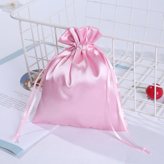 Petite pochette en satin